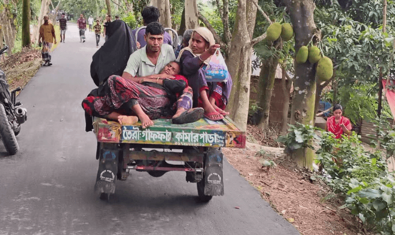 নওগাঁয় সিএনজির ধাক্কায় ২ বছর বয়সী শিশুর মৃত্যু