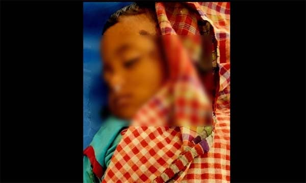 চাঁদপুরে ট্রাকের নিচে পিষ্ট হয়ে শিশুর মৃত্যু