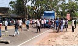 বরিশালে র‍্যালি শেষে ফেরার পথে বাসচাপায় শ্রমিকদল নেতা নিহত