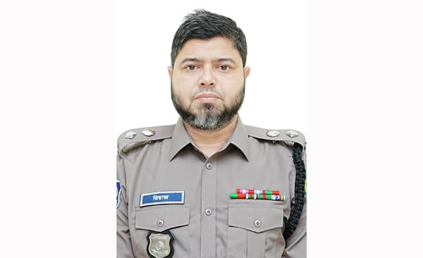 মৌলভীবাজারে যোগ দিলেন নবাগত পুলিশ সুপার রিয়াজুল ইসলাম