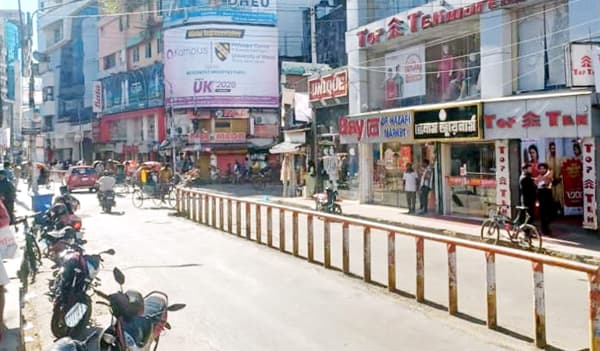 সিলেটে তীব্র দাবদাহে হাঁসফাঁস জনজীবন