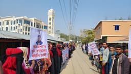 রাঙ্গাবালীতে চাঞ্চল্যকর আয়েশা হত্যাকাণ্ড: হত্যাকারী রুবেলের ফাঁসি দাবি