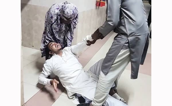 ঝিনাইদহে সড়ক দুর্ঘটনায় ঝরলো দুই যুবকের প্রান