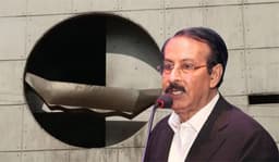 কলকাতায় শেখ সেলিমের সক্রিয়তায় দলে অসন্তোষের আভাস