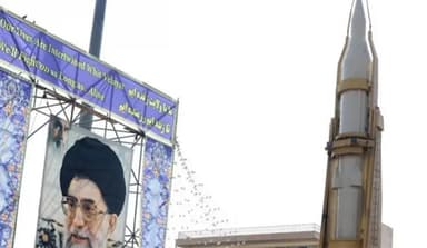 ইসরায়েলের লক্ষ্যবস্তুতে ৫৪ ক্ষেপণাস্ত্র হামলার ঘোষণা আইআরজিসির