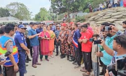 দৌলতদিয়ায় বাস ডুবি: শেষ হলো উদ্ধার অভিযান, নিখোঁজ রিপন জীবিত