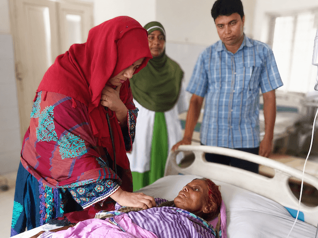 উলিপুরে বিদ্যুৎস্পৃষ্ট স্ত্রীকে বাঁচাতে গিয়ে প্রাণ হারালেন স্বামীও