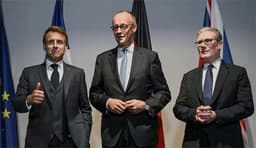 খামেনি নিহত, পশ্চিমা জোটে যোগ দিচ্ছে ফ্রান্স-জার্মানি-যুক্তরাজ্য!