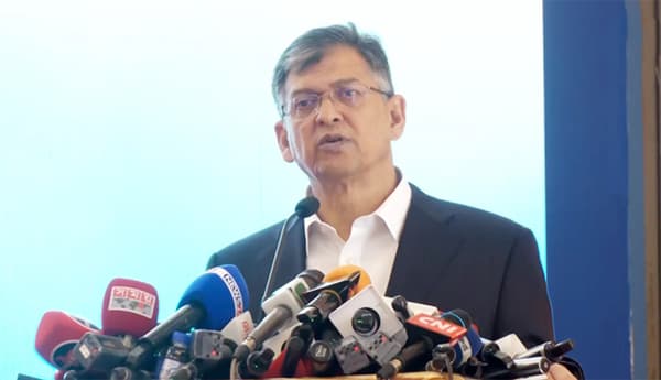 পুলিশের ভেতরে ফ্যাসিবাদী যোগাযোগ, কঠোর বার্তা স্বরাষ্ট্রমন্ত্রীর