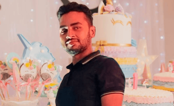 পেঁপে গাছে পানি দিতে গিয়ে বিদ্যুৎস্পৃষ্টে যুবকের মৃত্যু