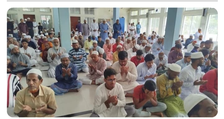 বৈষম্যবিরোধী শহীদদের স্মরণে সিরাজগঞ্জে দোয়া মাহফিল