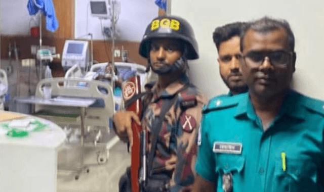 গুলিবিদ্ধ অবস্থায় বাংলাদেশে অনুপ্রবেশ, কসবায় ভারতীয় চোরাকারবারি আটক