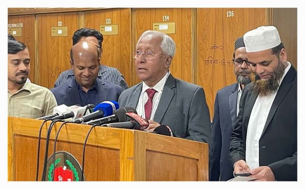 রোববার তারেক-জাইমার ভোটার নথি উঠছে কমিশনে 