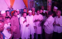 হিজলায় পূজামণ্ডপ পরিদর্শনে রাজীব আহসান, শুভেচ্ছা বিনিময়