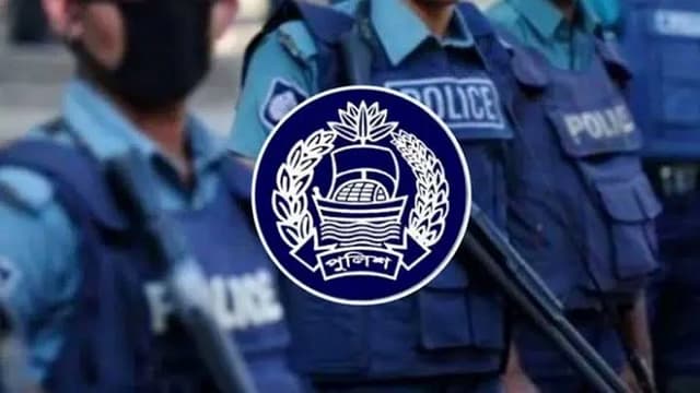 পালিয়ে থাকা ৪০ পুলিশ কর্মকর্তার বিপিএম-পিপিএম পদক ফেরত