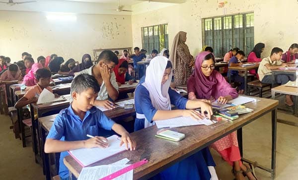 কমলগঞ্জে ২দিনব্যাপী বিএমইটি বৃত্তি পরীক্ষা শুরু