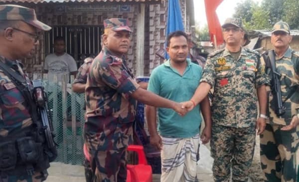 বিয়ের দাওয়াতে ভারতে গিয়ে আটক বাংলাদেশি, পতাকা বৈঠকে ফেরত
