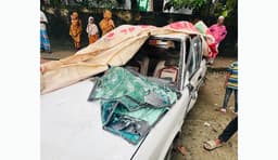 বেগমগঞ্জে প্রশিক্ষণ গাড়ি পুকুরে পড়ে তরুণের মৃত্যু
