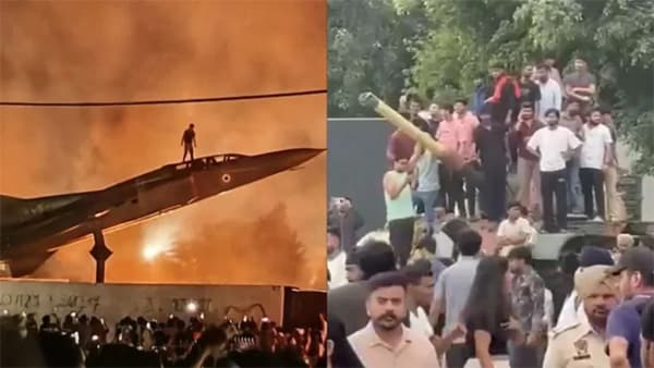 ভারতে মিগ-২৩ যুদ্ধবিমান ট্যাংকের ওপর উঠে শিক্ষার্থীদের তাণ্ডব