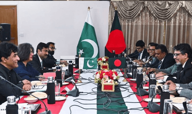 পাকিস্তানকে গণহত্যার জন্য ক্ষমা চাওয়ার দাবি বাংলাদেশ সরকারের