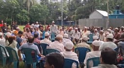 মাদারীপুরে চুরি-ডাকাতি ও ছিনতাই প্রতিরোধে গ্রামবাসীর রাতজাগা পাহারা