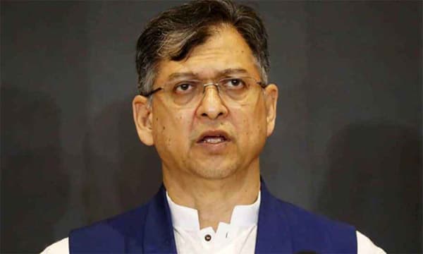বাংলাদেশে আর চলবে না মব কালচার: স্বরাষ্ট্রমন্ত্রী