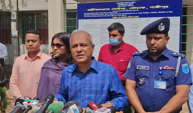 সাবেক সিইসি লাঞ্ছনা, তদন্তের আশ্বাস স্বরাষ্ট্র উপদেষ্টার