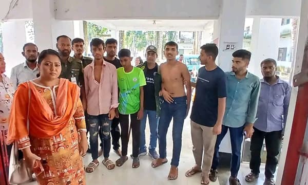 রাজাপুরে ইয়াবা সেবনের সময় তিন যুবক আটক, কারাদণ্ড