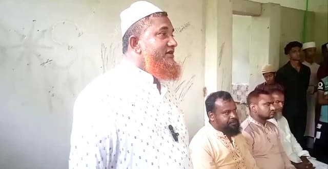 হাকিমপুরে ঈদের আনন্দে এতিমদের পাশে জামায়াতে ইসলামী