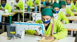 কর্মসংস্থান ও মূল্যস্ফীতি নিয়ন্ত্রণে কঠিন পরীক্ষায় সরকার