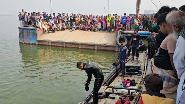 দৌলতদিয়ায় ৪ দিনেও উদ্ধার হয়নি পদ্মায় নিখোঁজ যুবক, পাল্টাপাল্টি অভিযোগ 