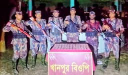 ফুলবাড়ী সীমান্তে উদ্ধার ৩ হাজার ভারতীয় নেশাজাতীয় ট্যাবলেট