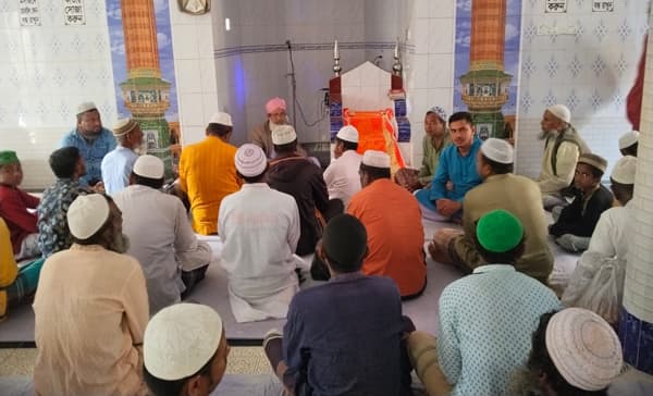 খালেদা জিয়ার সুস্থতা কামনায় পাঁচবিবিতে দোয়া মাহফিল