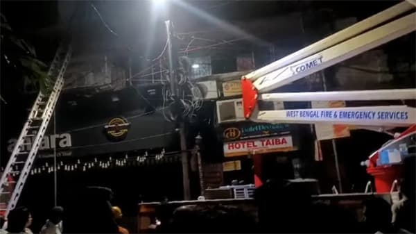 কলকাতার আবাসিক হোটেলে ভয়াবহ আগুন, নিহত ৯ বাংলাদেশি