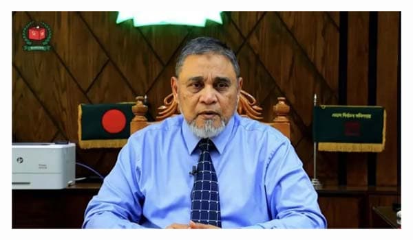 একই দিনে নির্বাচন ও গণভোট—চ্যালেঞ্জের মুখে ইসি: সিইসি