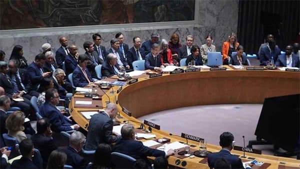 ইরান ইস্যুতে জাতিসংঘে মুখোমুখি যুক্তরাষ্ট্র, রাশিয়া ও চীন