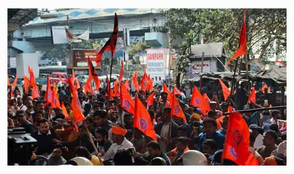 কলকাতায় বাংলাদেশ ডেপুটি হাইকমিশন ঘেরাও, পুলিশের সঙ্গে সংঘর্ষ
