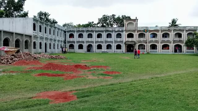 বান্দাইখাড়া ডিগ্রি কলেজে দুর্নীতির অভিযোগে তদন্ত দাবি