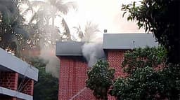 মেহেরপুরে পুলিশ সুপারের বাসভবনে অগ্নিকান্ড