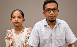 হিলিতে ট্যালেন্টপুলে বৃত্তি পেয়েছে শিক্ষকের মেয়ে জান্নাত