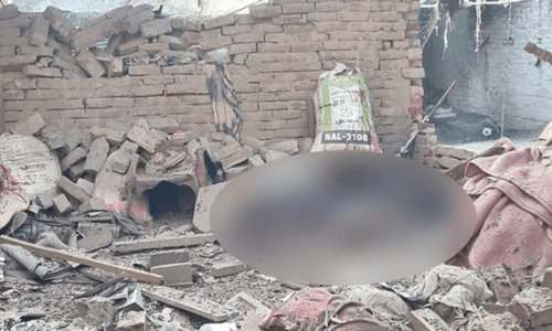 চরবাগডাঙ্গায় ককটেল বানানোর সময় বিস্ফোরণে নিহত ২, আহত ৩