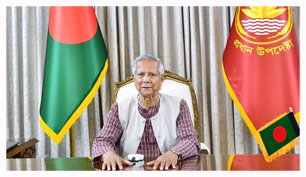 জরুরি বৈঠকে উপদেষ্টা পরিষদ, দুপুরে জাতির উদ্দেশে ভাষণ দেবেন প্রধান উপদেষ্টা