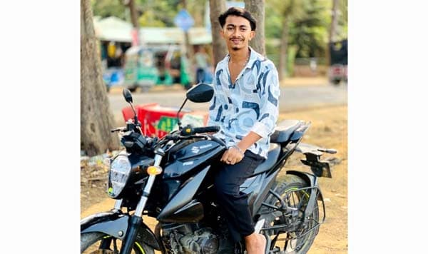 নোয়াখালীতে মোটরসাইকেলের তেল আনতে গিয়ে প্রাণ হারাল তরুণ