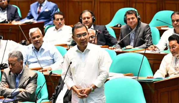দেশের স্বার্থেই মালয়েশিয়া চীন সফরের বার্তা দিলেন প্রধানমন্ত্রী