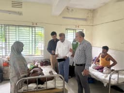 গোয়ালন্দ স্বাস্থ্য কমপ্লেক্সে আকস্মিক পরিদর্শন, দ্রুত এক্স-রে ও ওটি চালুর নির্দেশ