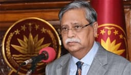 পদত্যাগ প্রশ্নে বিব্রতকর মন্তব্য রাষ্ট্রপতির, গুঞ্জন নাকচ
