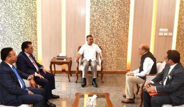 ব্রিকস সম্মেলনে প্রধানমন্ত্রীর দিল্লি সফর নিয়ে এখনো ধোঁয়াশা