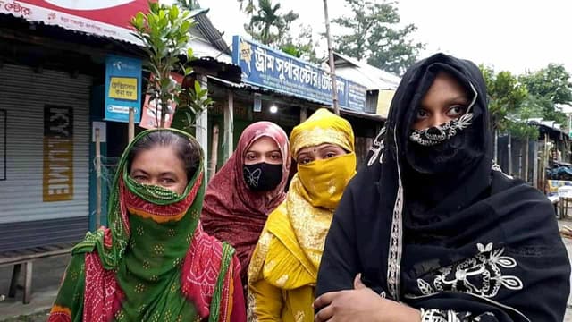 বকশীগঞ্জ সীমান্তে ভারত ফেরত ৭ বাংলাদেশি আটক