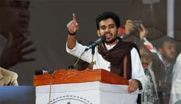 আওয়ামী লীগ ফিরলে জিয়ার ভুল পুনরাবৃত্তি হবে: আসিফ মাহমুদ