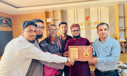 শ্রীমঙ্গলে বিদায়ে আবেগঘন পরিবেশ, কাঁদলেন ইউএনও ইসলাম উদ্দিন